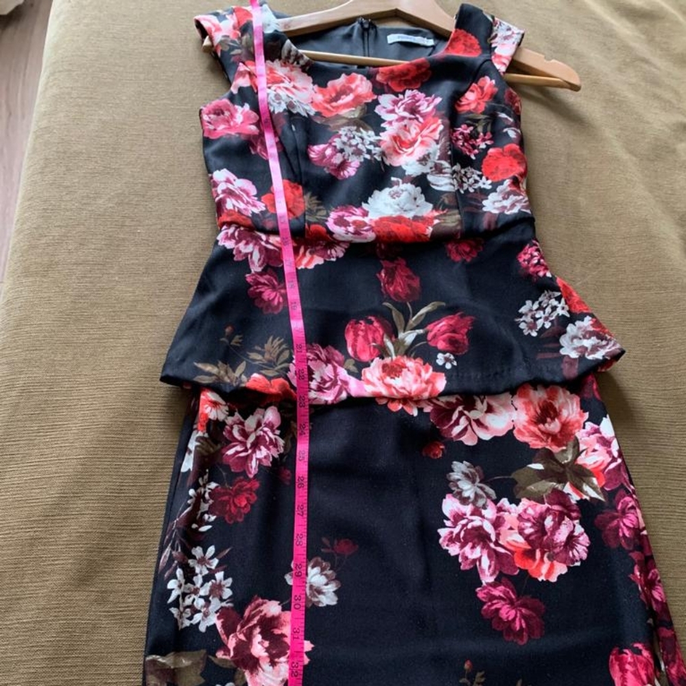 Flower dress. Size 0